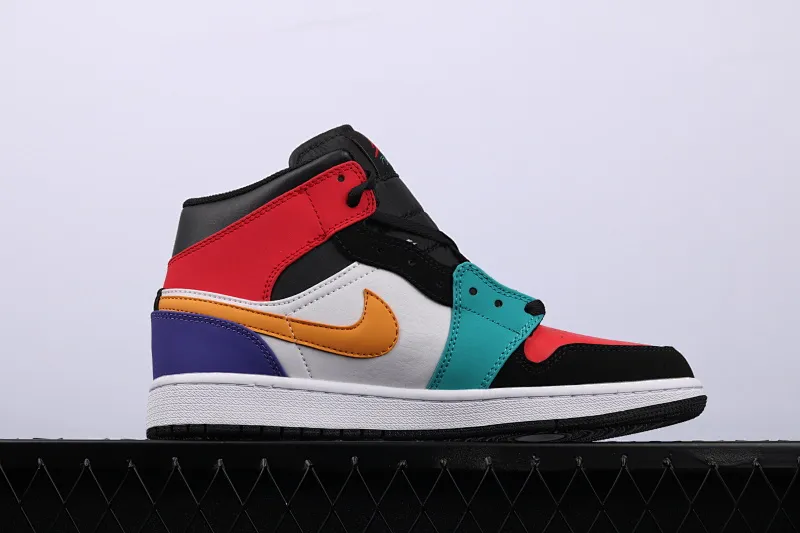 All categories Air Jordan Jordan series basketball shoes Air Jordan 1 Mid Air Jordan 1 Mid four-color stitching toe mid-top full toe layer authentic 554724-125